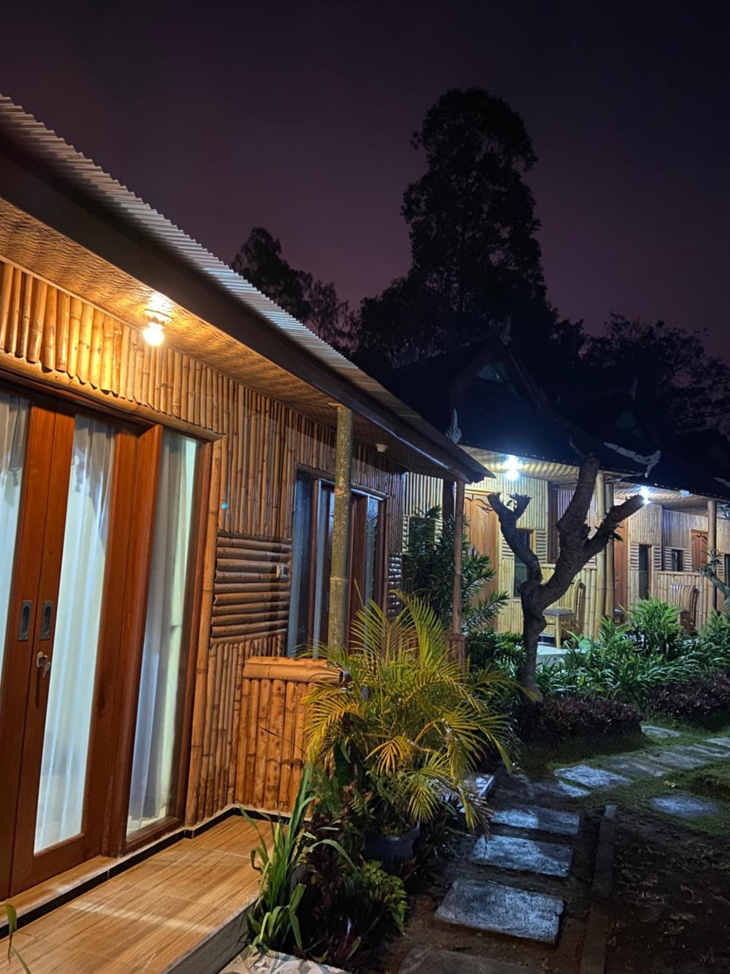 D'Yoga Bamboo House Ξενοδοχείο Kintamani Εξωτερικό φωτογραφία